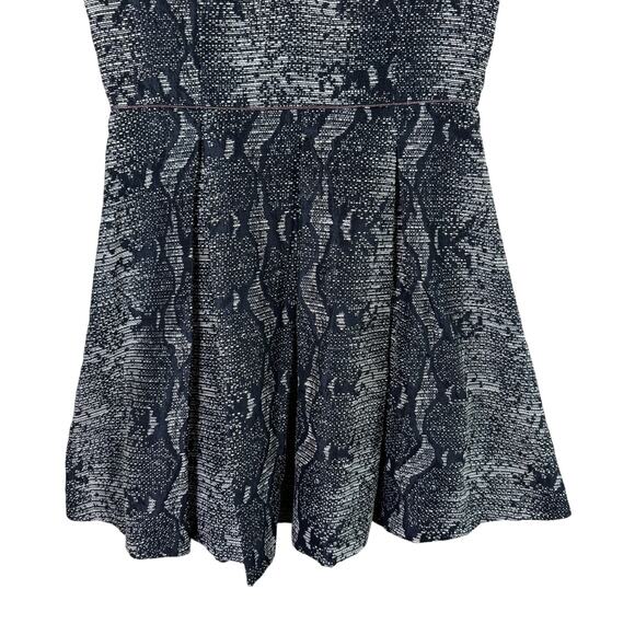 Banana Republic Heritage Metallic Snake Print A Line V Neck Mini Dress‎ Women 2 - Picture 4 of 13